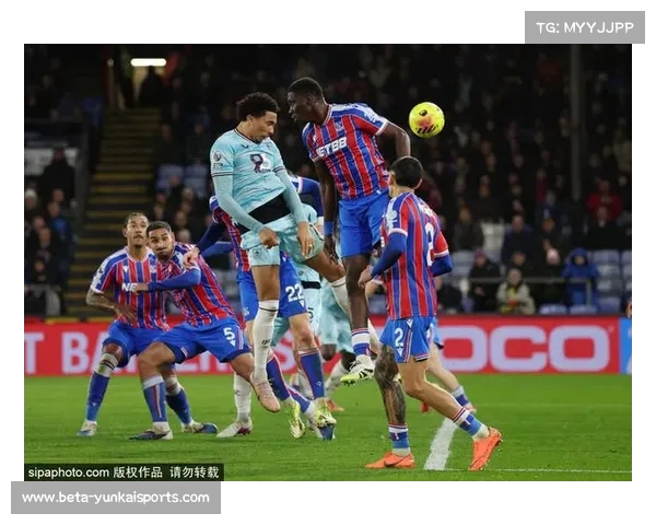 热刺防线伤病困扰：范德芬波罗等多名后卫同时伤停